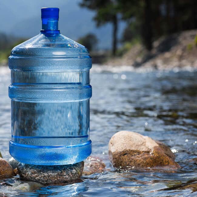 is drinking a 5 gallon alkaline water bottle everyday safe