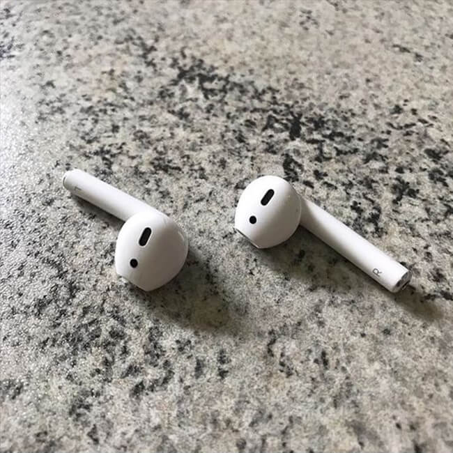 use spectral_body's airpods cleaning kit